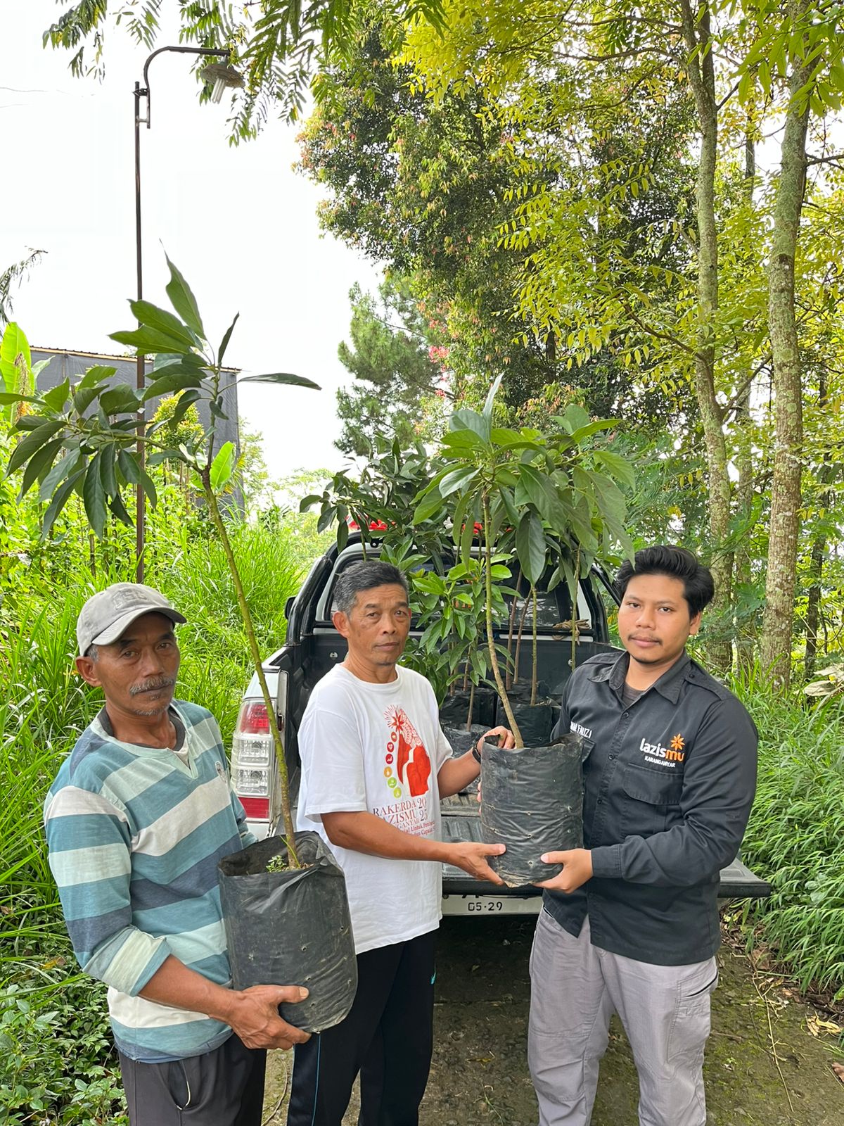 Hari Bumi 2026 : LAZISMU Perkuat Kolaborasi Lingkungan dan Pemberdayaan Warga di Desa Beruk Jatiyoso - Berita Lazismu